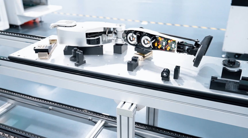 30分钟就能下线一台，机器人的量产时代真的来了！